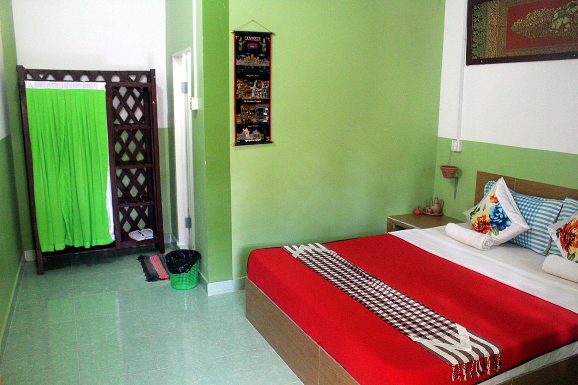 Garden Guesthouse Kampong Chhnang Oda fotoğraf