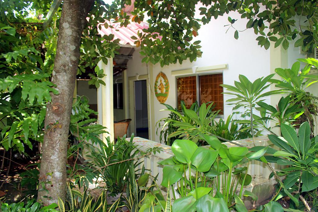 Garden Guesthouse Kampong Chhnang Dış mekan fotoğraf