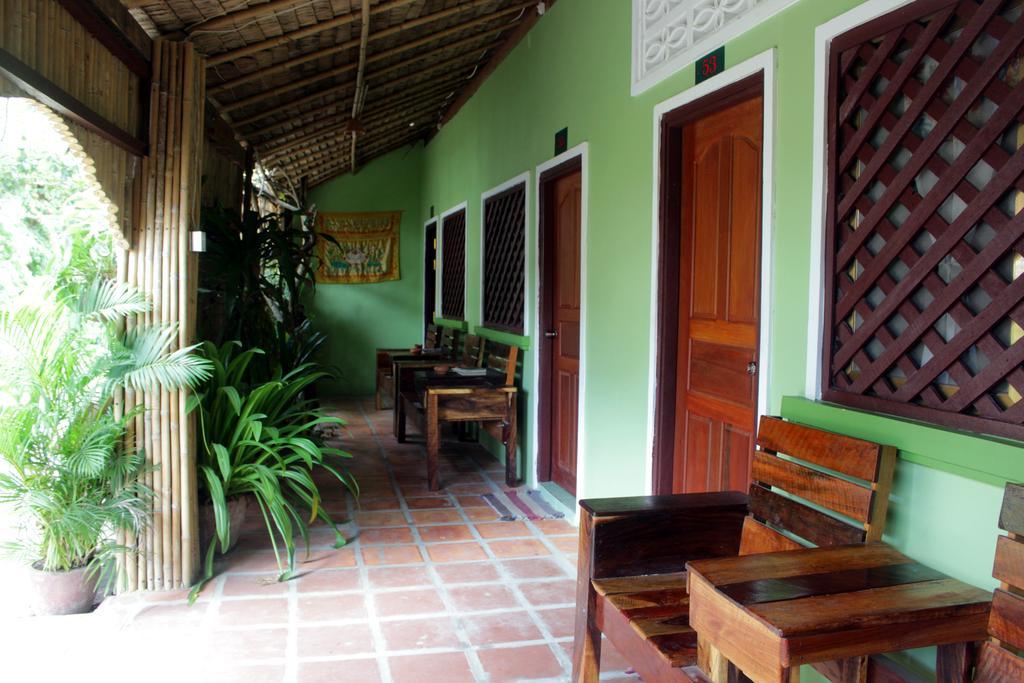 Garden Guesthouse Kampong Chhnang Dış mekan fotoğraf